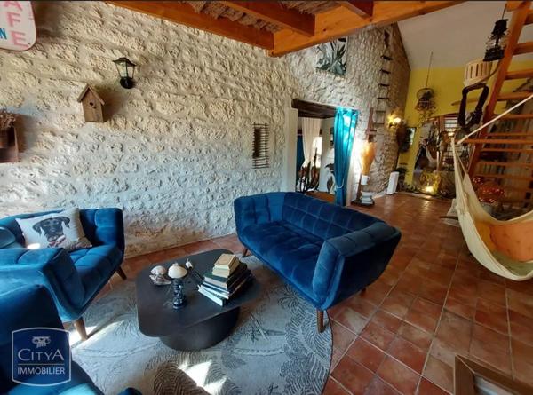 Maison à vendre 11 pièces 374m²