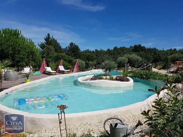 Maison à vendre 11 pièces 374m²