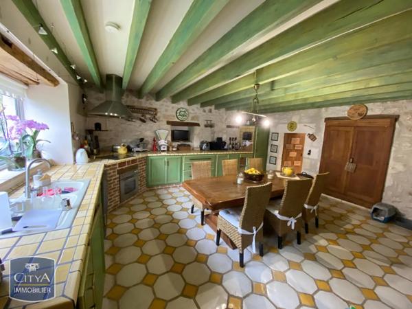 Maison à vendre 11 pièces 374m²