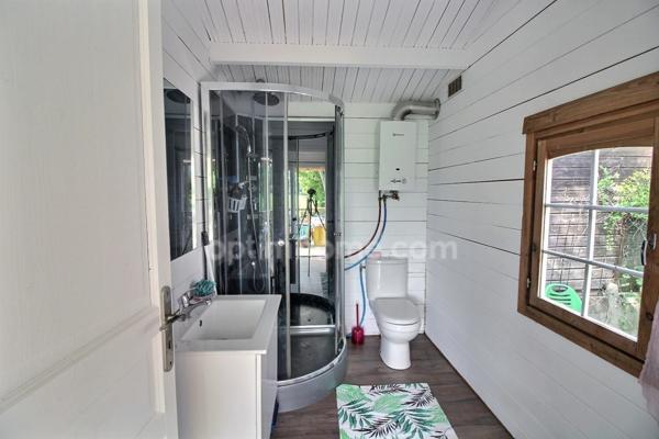 Chalets à vendre sur l'ile du Platais à VILLENNES SUR SEINE (78)