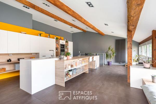 Ancien corps de ferme rénové avec piscine et studio indépendant