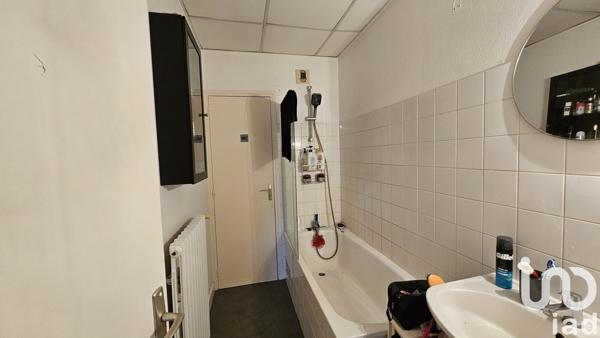 Building for sale 265 m² Vic-sur-Cère