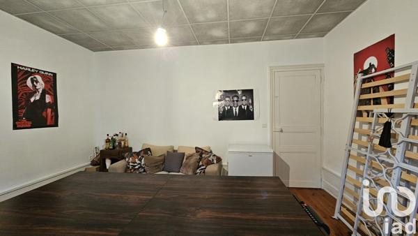 Building for sale 265 m² Vic-sur-Cère