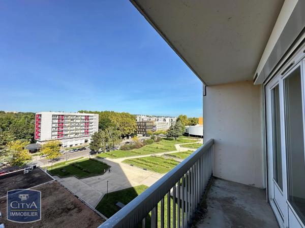 Appartement à louer 2 pièces 48.42m² Mâcon (71000)