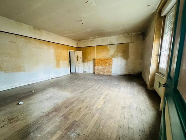 ✨ Grange de caractère à réinventer à moins de 10 min de Rennes –✨