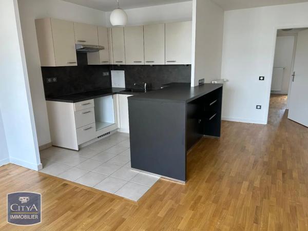 Appartement à louer 3 pièces 65m² Palaiseau (91120)