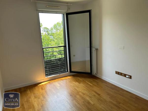 Appartement à louer 3 pièces 65m² Palaiseau (91120)