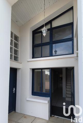 Maison à vendre 8 pièces 317 m² Sainte-Soulle