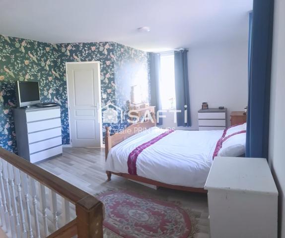 Propriété rénovée avec souplex et jardin