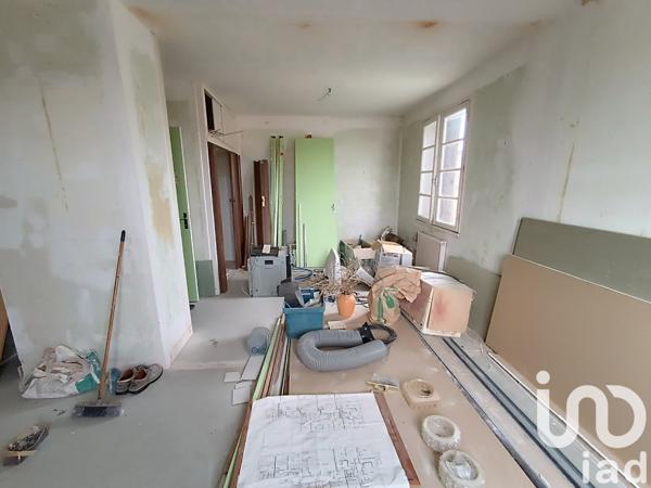 Immeuble à vendre 601 m² Taugon