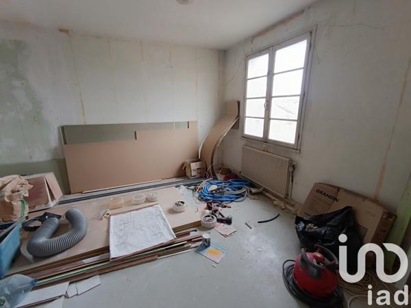Immeuble à vendre 601 m² Taugon