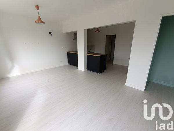 Immeuble à vendre 601 m² Taugon