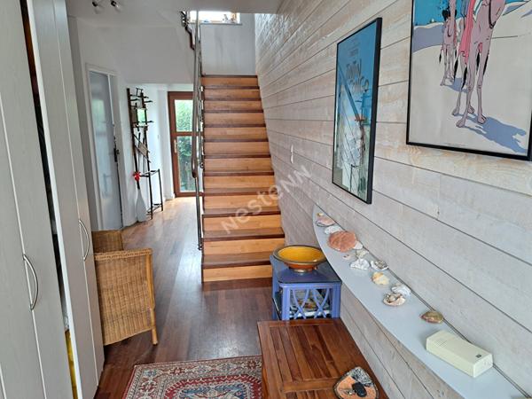 LE CHARME D'UNE BELLE DEMEURE CONCARNOISE FACE AU PORT DE PLAISANCE