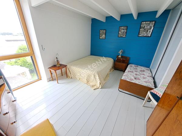 LE CHARME D'UNE BELLE DEMEURE CONCARNOISE FACE AU PORT DE PLAISANCE