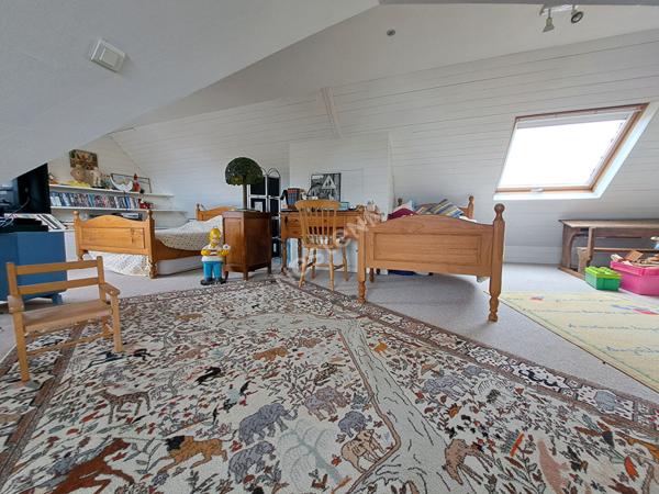 LE CHARME D'UNE BELLE DEMEURE CONCARNOISE FACE AU PORT DE PLAISANCE