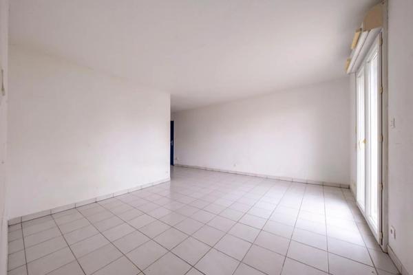 Appartement à vendre 2 pièces 48.85m²