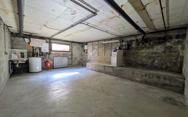 Maison à vendre    6 pièces • 140 m2 Saint-Gobain