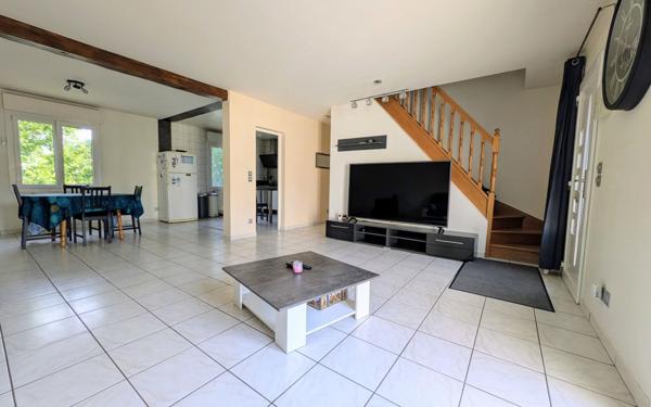 Maison à vendre    6 pièces • 140 m2 Saint-Gobain