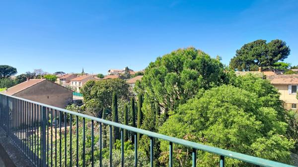 A vendre - Appartement T3 de 64 m² avec extérieur au 4ème étage avec ascenseur