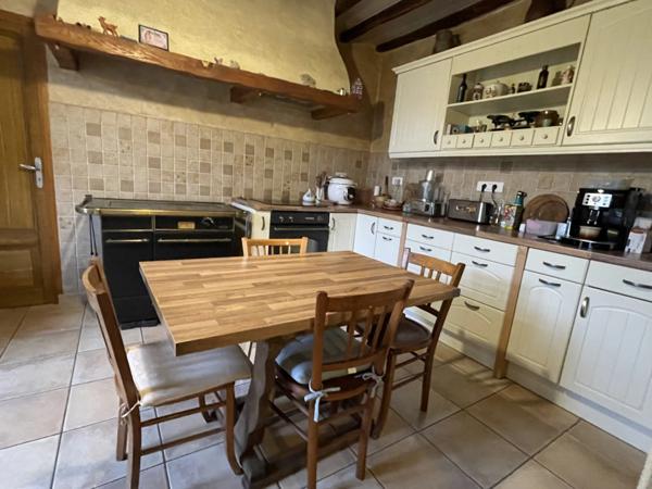 Dpt Yonne (89), à vendre ARCES DILO maison 4 chambres sur 2500 m²