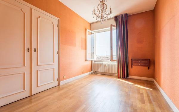 Appartement à vendre    4 pièces • 128,55 m2 Villefranche-sur-Saône