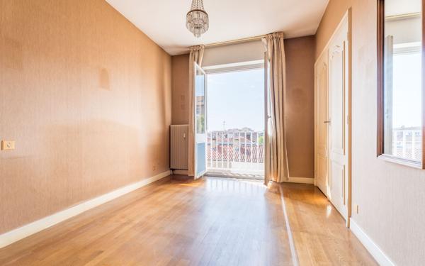 Appartement à vendre    4 pièces • 128,55 m2 Villefranche-sur-Saône