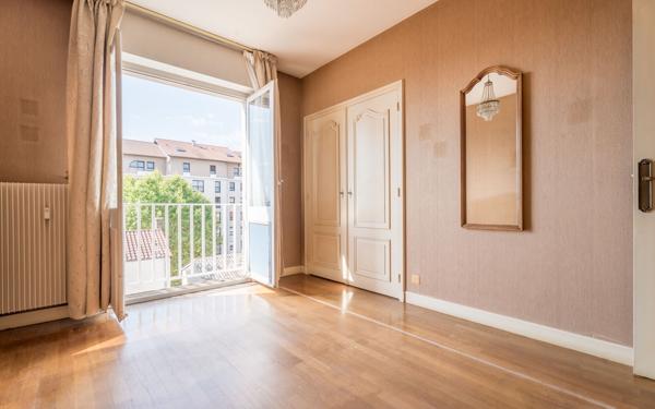 Appartement à vendre    4 pièces • 128,55 m2 Villefranche-sur-Saône