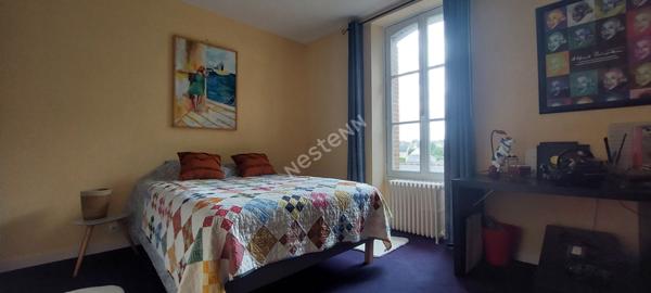 Maison La Guerche De Bretagne 12 pièce(s) 260 m2