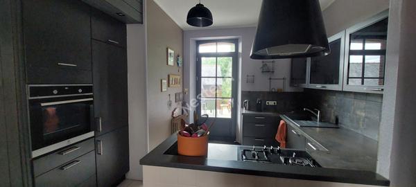 Maison La Guerche De Bretagne 12 pièce(s) 260 m2