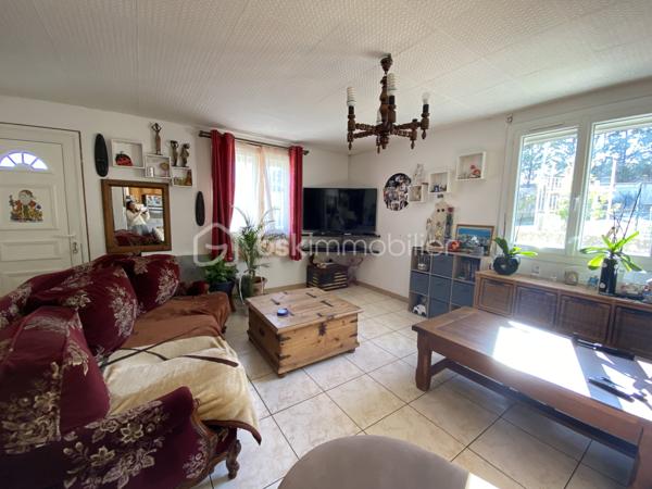 Local d activites de 158 m²