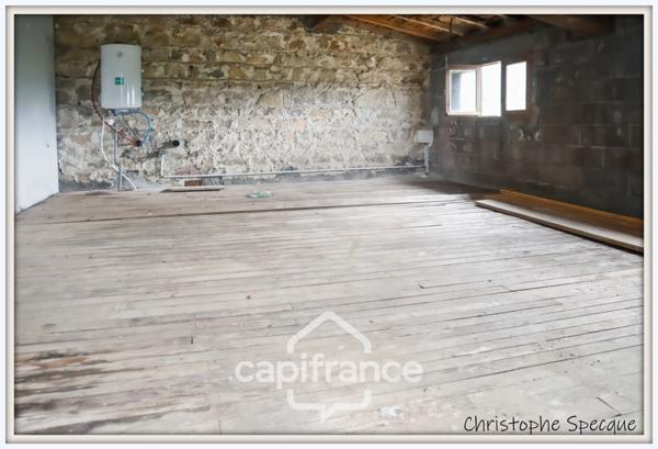 Maison à vendre 4 pièces, terrain, double garage, ARCONSAT (63)