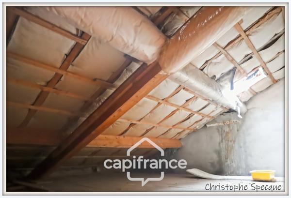 Maison à vendre 4 pièces, terrain, double garage, ARCONSAT (63)