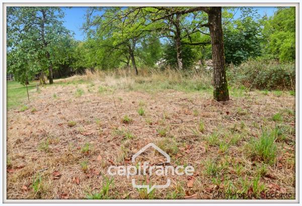 Maison à vendre 4 pièces, terrain, double garage, ARCONSAT (63)