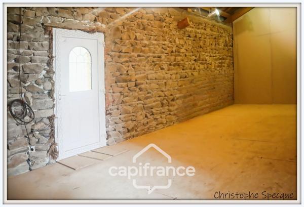Maison à vendre 4 pièces, terrain, double garage, ARCONSAT (63)
