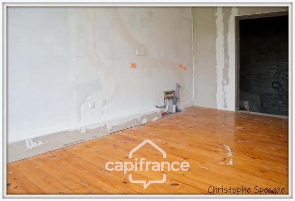 Maison à vendre 4 pièces, terrain, double garage, ARCONSAT (63)