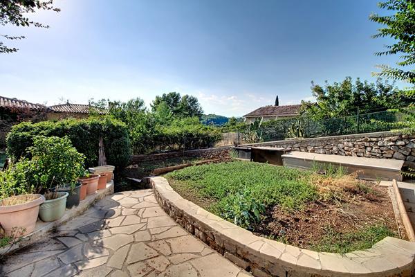 A VENDRE DRAGUIGNAN EN EXCLUSIVITE - Maison T3 + DEPENDANCE AVEC PISCINE