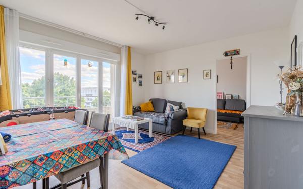 Appartement à vendre    3 pièces • 65,56 m2 Noisy-le-Grand