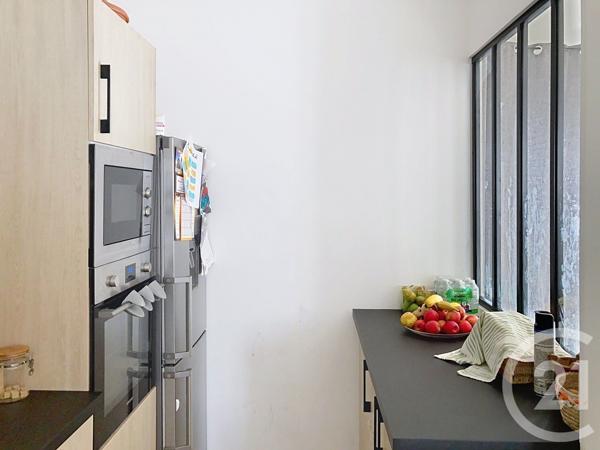 Maison à vendre  5 pièces - 97 m 2   ROCHEFORT  - 17