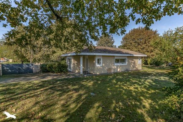 Maison à vendre |  Saint-Jean-d'Illac |  8 pièces | 350 m²