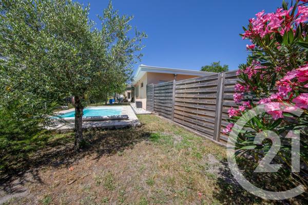 Maison à vendre  5 pièces - 90,70 m 2   ST MEDARD EN JALLES  - 33