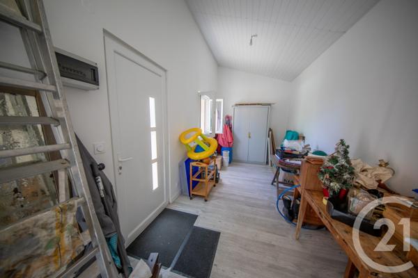Maison à vendre  5 pièces - 90,70 m 2   ST MEDARD EN JALLES  - 33