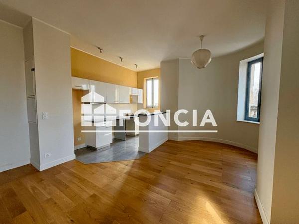 Location Appartement 3 pièces 73.5 m² - Narbonne 11100