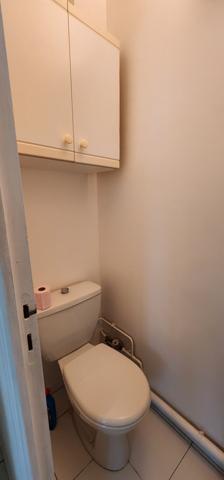 Aix-en-Provence (13100) Studio meublé au calme proche de la Rotonde