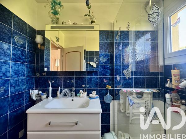 Appartement à vendre 3 pièces 65 m² Hyères
