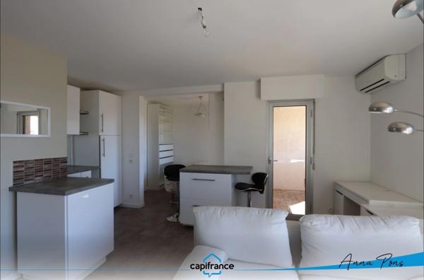 Appartement à vendre Hyères, Vue mer, piscine , Cave et Parking.