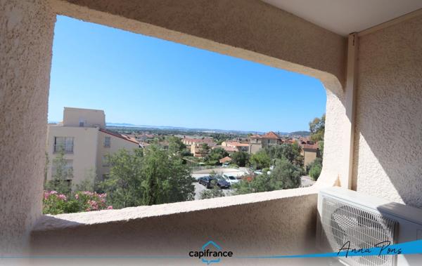 Appartement à vendre Hyères, Vue mer, piscine , Cave et Parking.