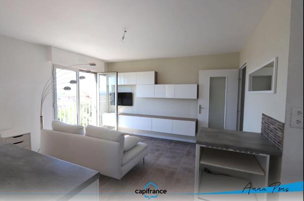 Appartement à vendre Hyères, Vue mer, piscine , Cave et Parking.