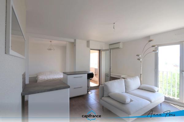 Appartement à vendre Hyères, Vue mer, piscine , Cave et Parking.