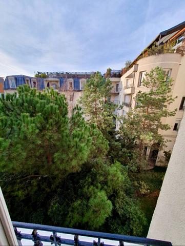 Appartement Suresnes 2 pièce(s) 30 m2