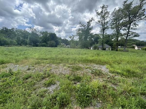 Terrain à vendre |  Soumoulou |  1520 m²